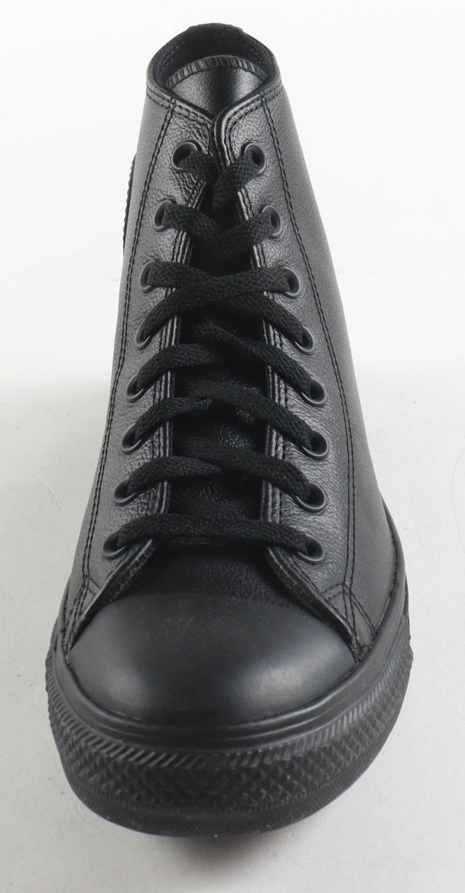 Magic Johnson Signed Converse All Star Black Leather Basketball Shoe In Display Case (Beckett) at PristineAuction.com Magic Johnson Signed Converse All Star Black Leather Basketball Shoe In Display Case (Beckett) at PristineAuction.com