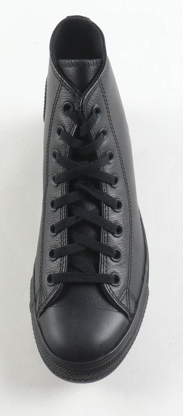 Magic Johnson Signed Converse All Star Black Leather Basketball Shoe In Display Case (Beckett) at PristineAuction.com Magic Johnson Signed Converse All Star Black Leather Basketball Shoe In Display Case (Beckett) at PristineAuction.com