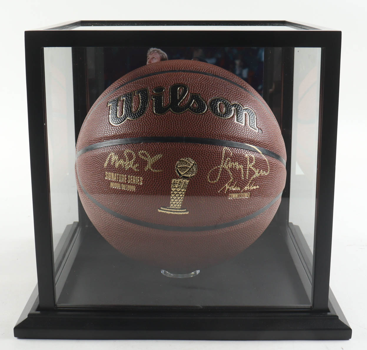 Magic Johnson & Larry Bird Signed NBA Finals Trophy Special Edition Basketball with Display Case (PSA & Beckett) at PristineAuction.com Magic Johnson & Larry Bird Signed NBA Finals Trophy Special Edition Basketball with Display Case (PSA & Beckett) at PristineAuction.com