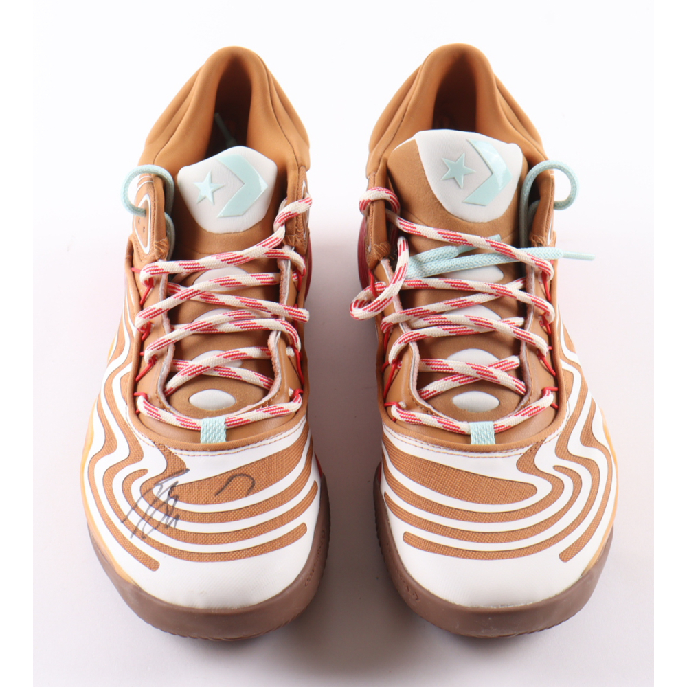 Shai Gilgeous-Alexander Signed Pair Of Converse Basketball Shoes (JSA) at PristineAuction.com