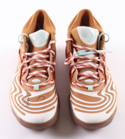 Shai Gilgeous-Alexander Signed Pair Of Converse Basketball Shoes (JSA) at PristineAuction.com