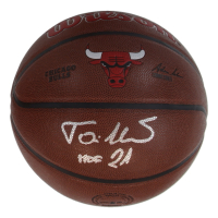 Toni Kukoc Signed Bulls Logo NBA Basketball Inscribed "HOF 21" (Schwartz) at PristineAuction.com