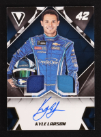 Kyle Larson 2019 Panini Victory Lane Dual Swatch Signatures Gold #13 #83/99 at PristineAuction.com