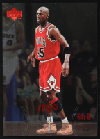 Michael Jordan 1998 Upper Deck MJx #121 at PristineAuction.com