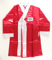 Julio Cesar Chavez Signed Everlast Boxing Robe (PSA) at PristineAuction.com