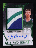 Detlef Schrempf 2025 Leaf ITG Used Sports Super Swatch Signatures Green #SSDS1 #2/3 at PristineAuction.com