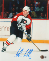 John LeClair Signed Flyers 8x10 Photo (Beckett) at PristineAuction.com