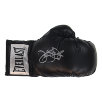 James "Buster" Douglas Signed Everlast Boxing Glove (Schwartz) at PristineAuction.com