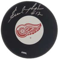 Errol Thompson Signed Red Wings Logo Hockey Puck (AJ Sports World) at PristineAuction.com
