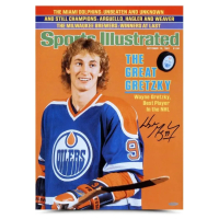 Wayne Gretzky Signed 15x20 Photo (UDA) at PristineAuction.com