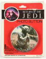 Vintage "STAR WARS: Return of the Jedi" Photo Pin at PristineAuction.com