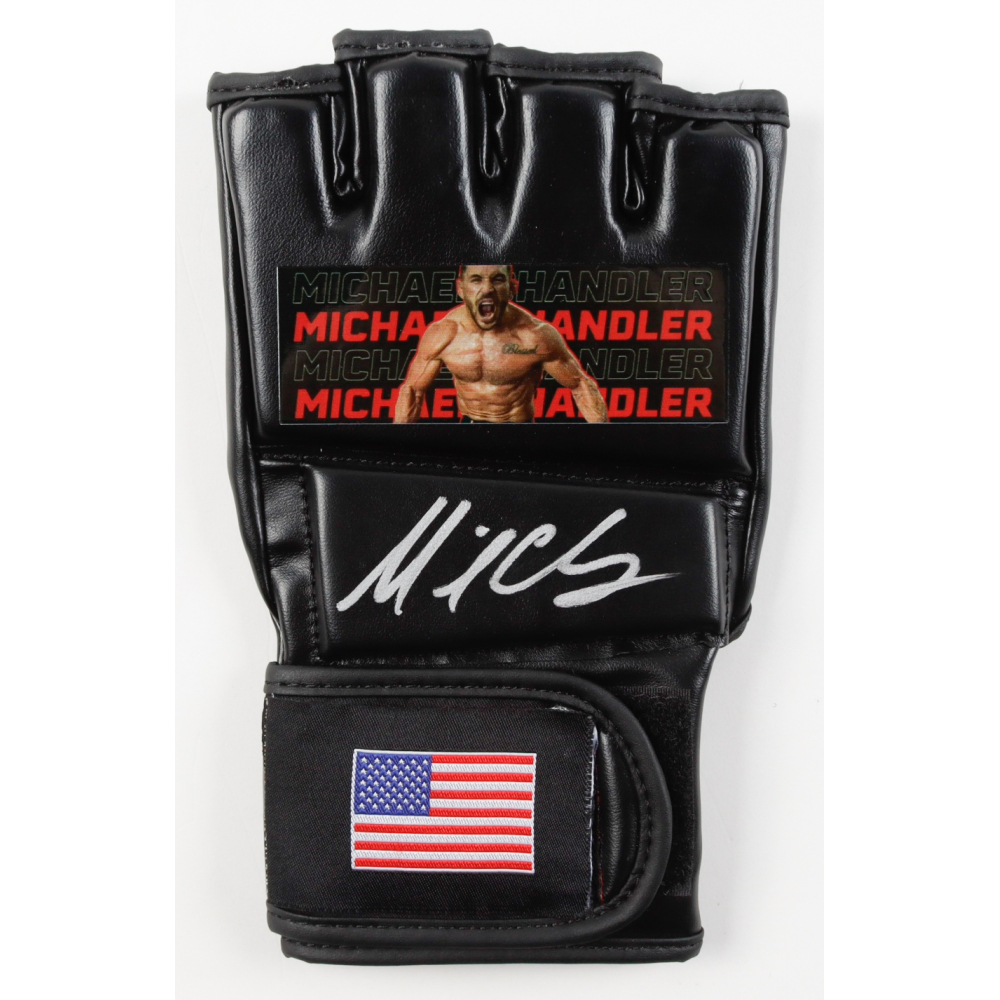 Michael Chandler Signed MMA Custom USA Glove (Beckett) at PristineAuction.com