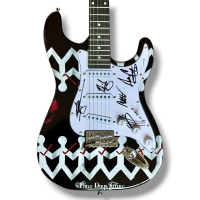 "Three Days Grace" Custom Stratocaster Guitar Band-Signed By (5) Adam Gontier, Neil Sanderson, Brad Walst, Barry Stock & Matt Walst (JSA) at PristineAuction.com
