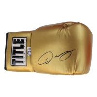 Oscar De La Hoya Signed Title Boxing Glove (Schwartz) at PristineAuction.com