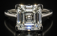 5.02 Carats Lab Grown Diamond Ring F, VVS2 | $8,100 Estimated Retail Value (UGL & IGI Certs) | Brand New at PristineAuction.com