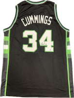 Terry Cummings Signed Jersey (Tristar) at PristineAuction.com