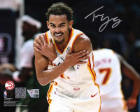 Trae Young Signed Hawks 8x10 Photo (Fanatics) at PristineAuction.com