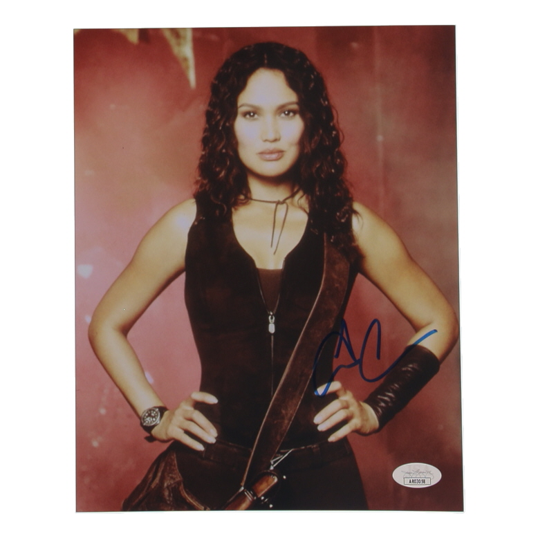 Tia Carrere Signed 8x10 Photo (JSA) at PristineAuction.com Tia Carrere Signed 8x10 Photo (JSA) at PristineAuction.com