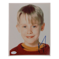 Macaulay Culkin Signed "Home Alone" 8x10 Photo (ACOA) at PristineAuction.com
