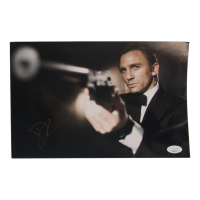 Daniel Craig Signed "Casino Royale" 8x12 Photo (JSA) at PristineAuction.com