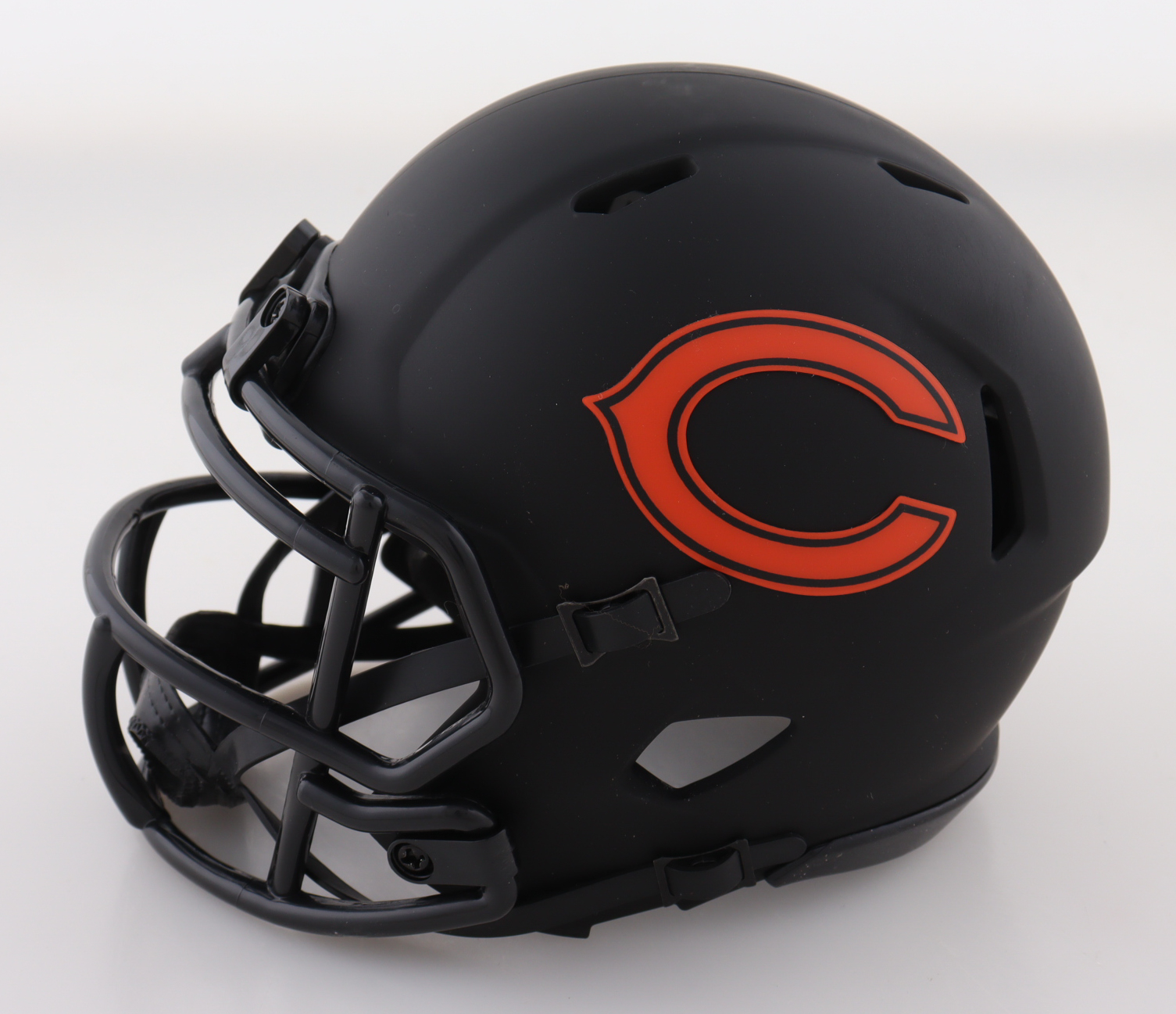 Brian Urlacher Signed Bears Eclipse Alternate Speed Mini Helmet with Display Case (Beckett) at PristineAuction.com Brian Urlacher Signed Bears Eclipse Alternate Speed Mini Helmet with Display Case (Beckett) at PristineAuction.com