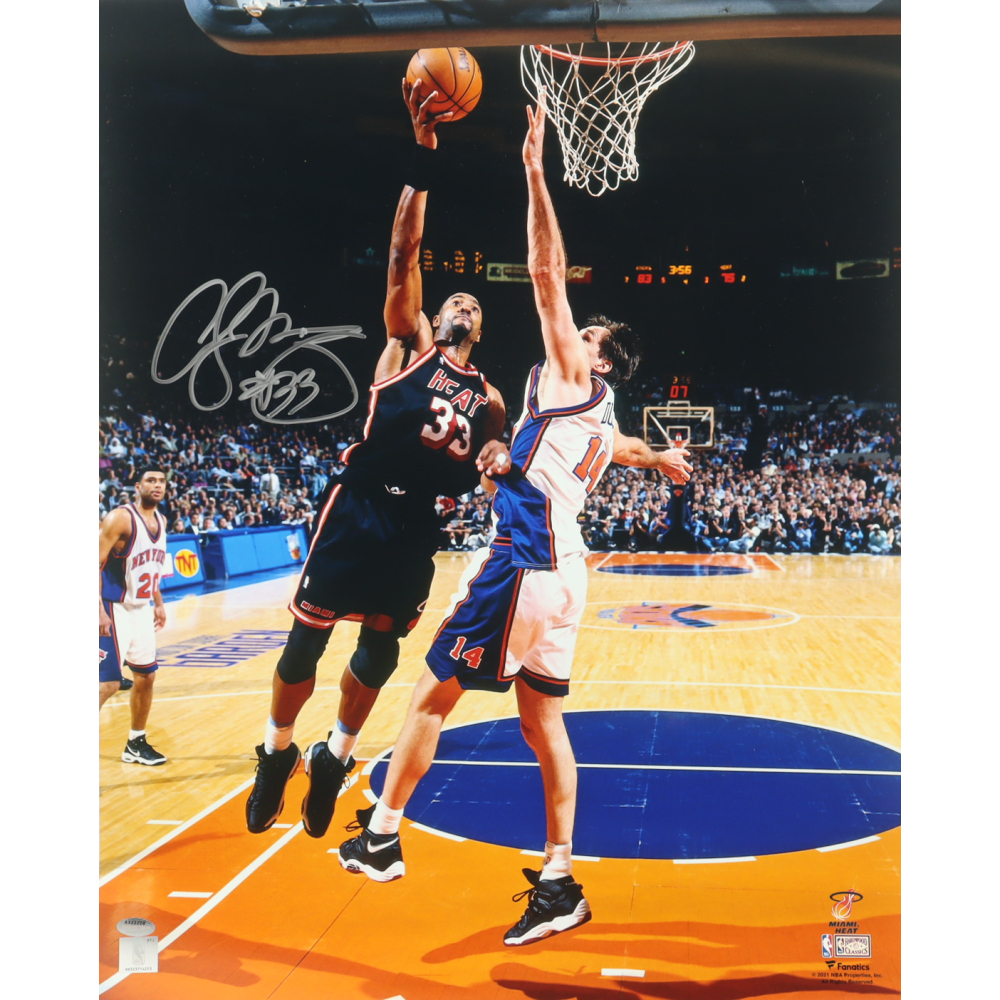 Alonzo Mourning Signed Heat 16x20 Photo (Schwartz) at PristineAuction.com