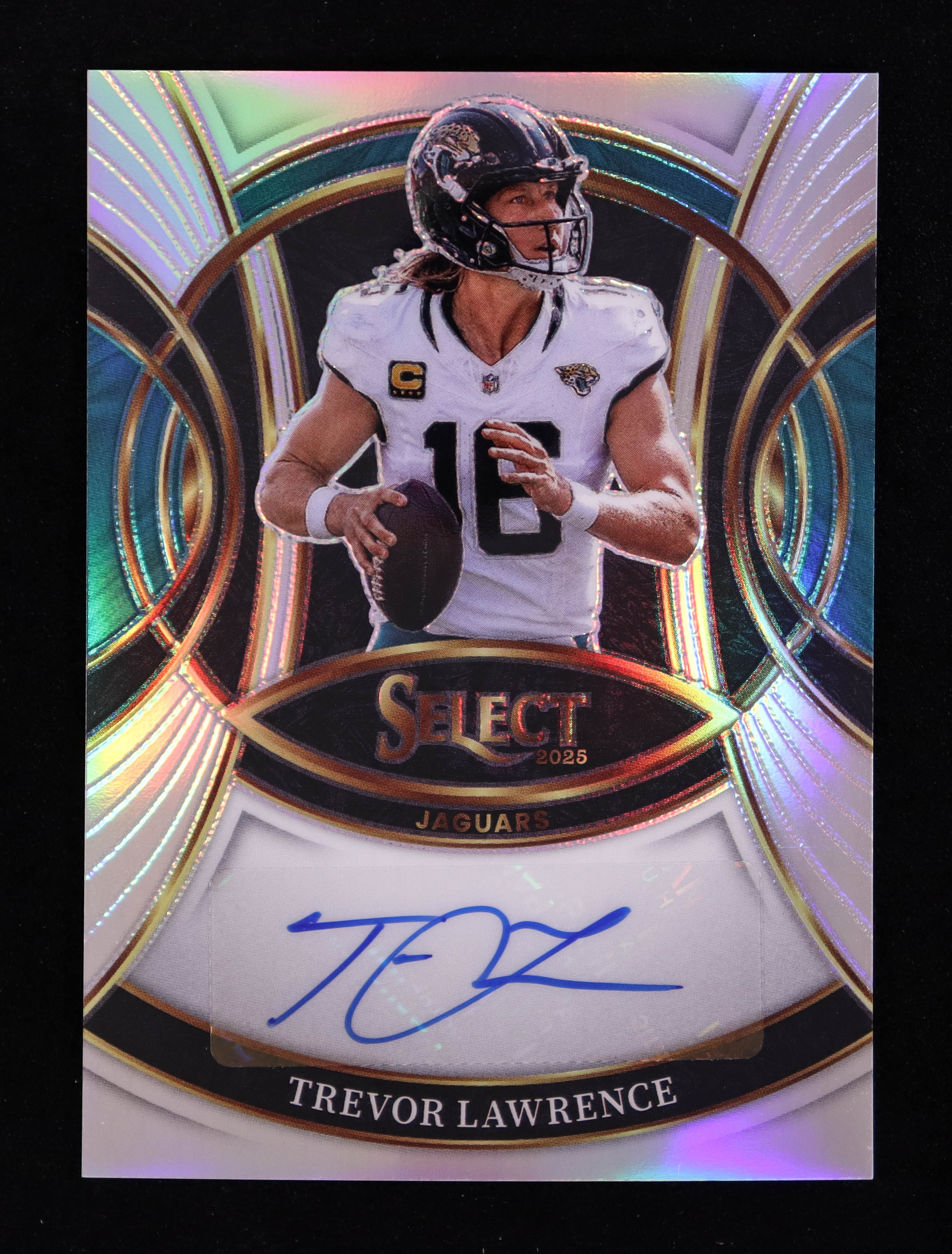 Trevor Lawrence 2025 Select Signatures Prizm #10 at PristineAuction.com Trevor Lawrence 2025 Select Signatures Prizm #10 at PristineAuction.com