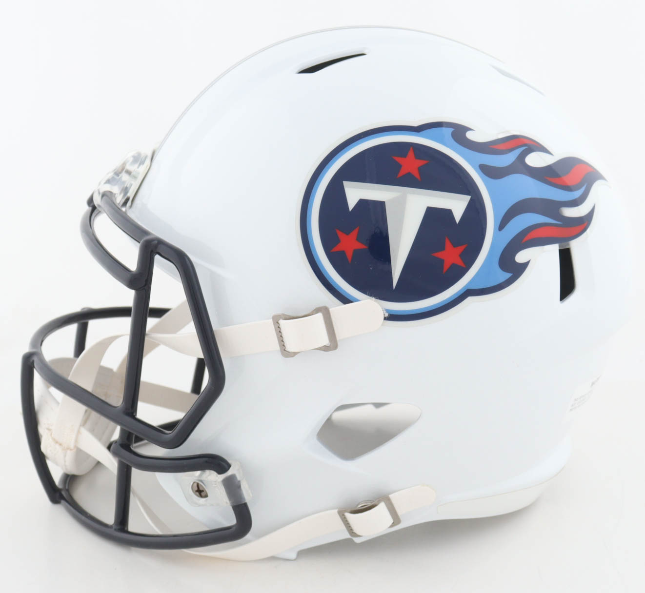 Derrick Henry Signed Titans Full-Size Speed Helmet Inscribed "1st NFL TD 10/27/16" (Henry) at PristineAuction.com Derrick Henry Signed Titans Full-Size Speed Helmet Inscribed "1st NFL TD 10/27/16" (Henry) at PristineAuction.com