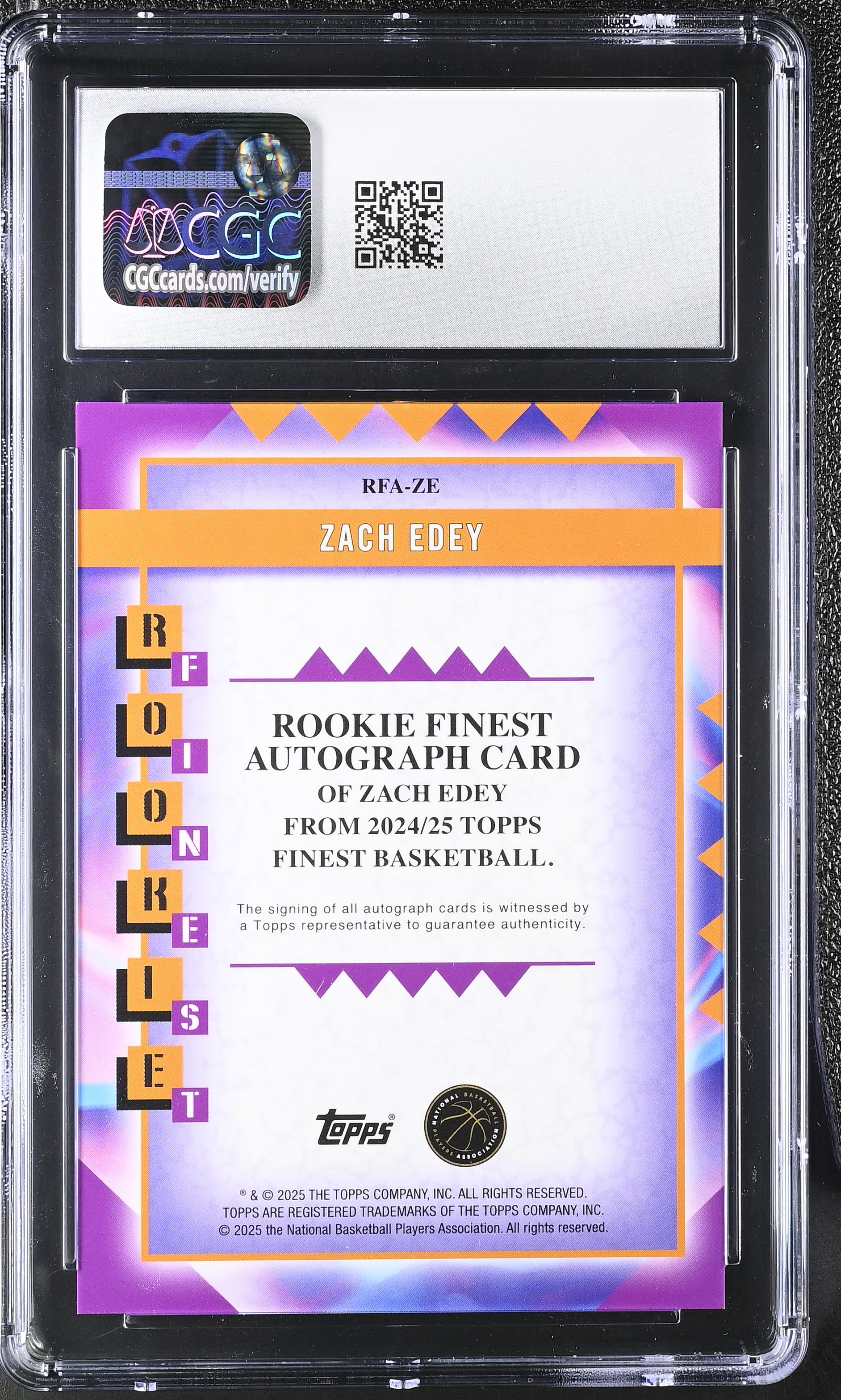 Zach Edey 2024-25 Topps Finest Rookie Autographs Blue Geometric Refractor #RFAZE RC #16/99 (CGC 10 | Autograph Grade 10) at PristineAuction.com Zach Edey 2024-25 Topps Finest Rookie Autographs Blue Geometric Refractor #RFAZE RC #16/99 (CGC 10 | Autograph Grade 10) at PristineAuction.com