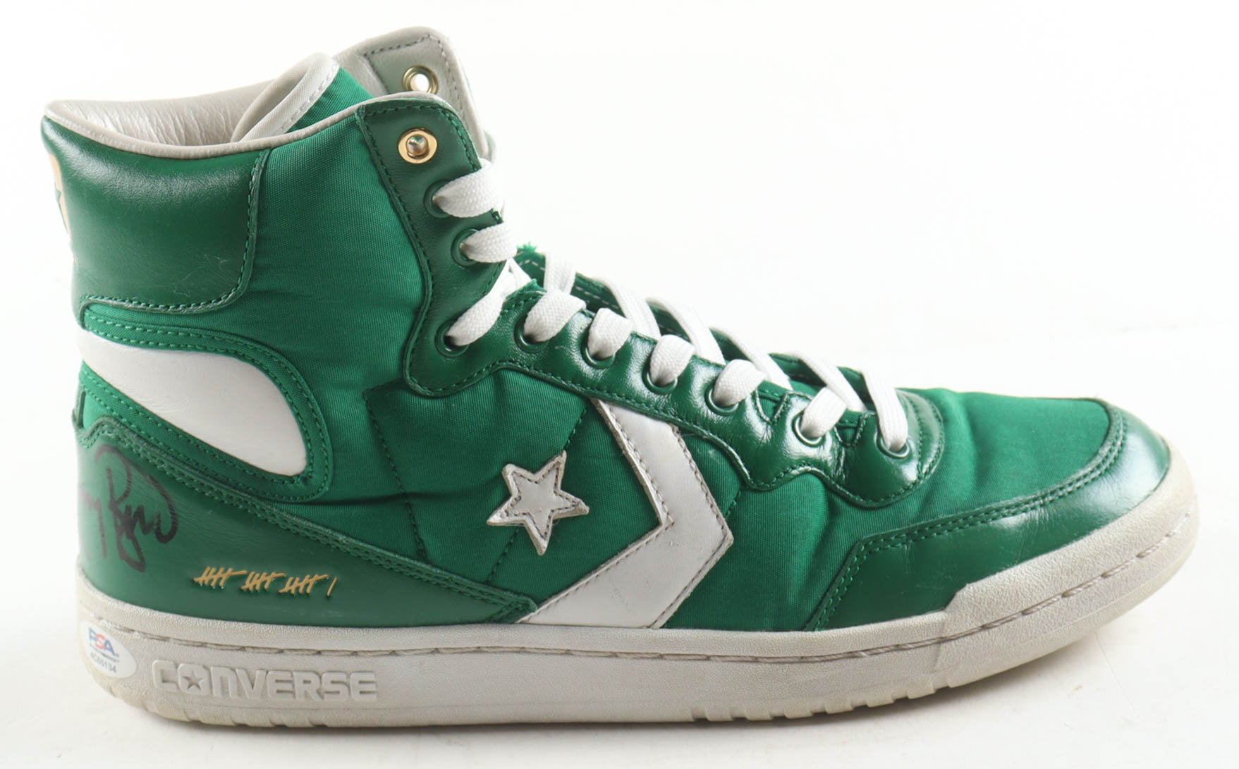 Larry Bird Signed Converse Special Edition 1984 Boston Celtics Championships Retired Shoe (PSA) at PristineAuction.com Larry Bird Signed Converse Special Edition 1984 Boston Celtics Championships Retired Shoe (PSA) at PristineAuction.com