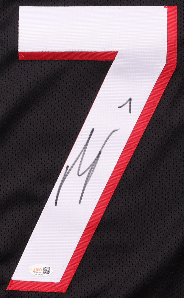 Bijan Robinson Signed Jersey (JSA) at PristineAuction.com Bijan Robinson Signed Jersey (JSA) at PristineAuction.com