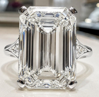 12.49 Carats Lab Grown Diamond Ring G, VVS2 | $18,500 Estimated Retail Value (UGL & IGI Certs) | Emerald Cut| Brand New at PristineAuction.com