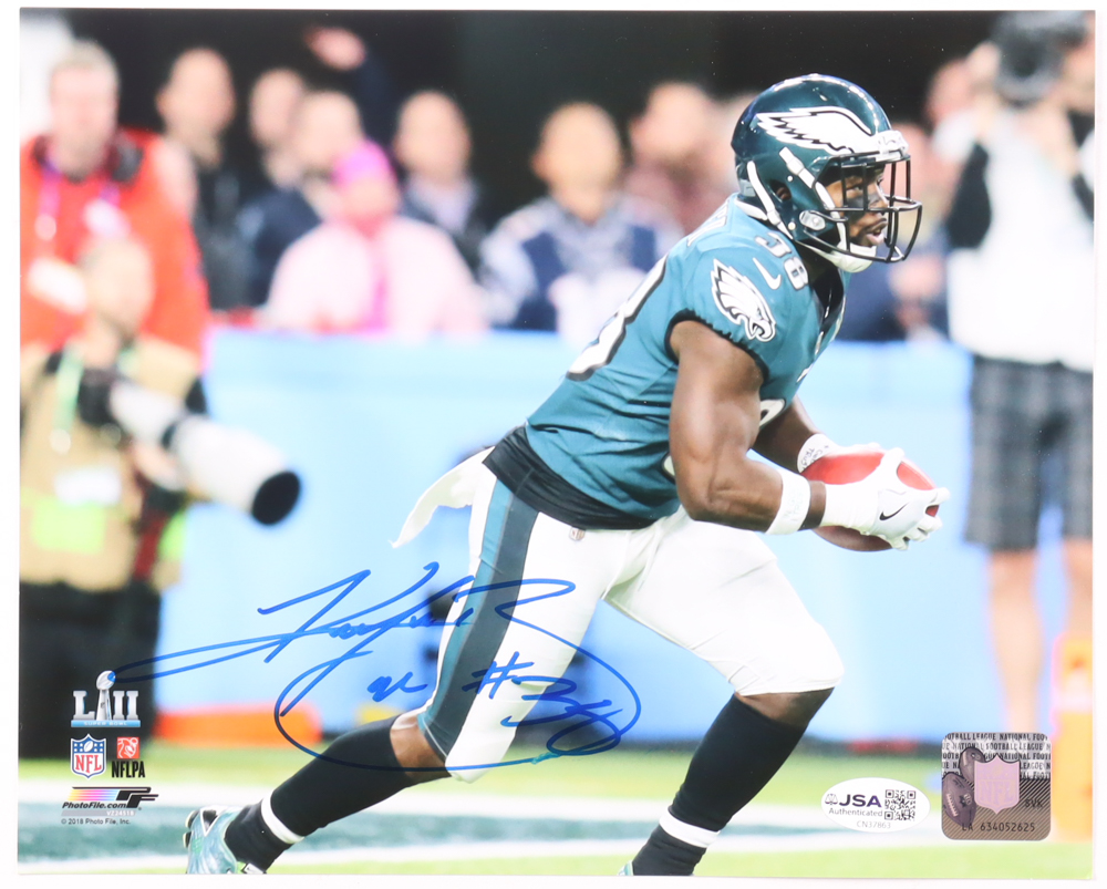 Kenjon Barner Signed Eagles 8x10 Photo (JSA) at PristineAuction.com Kenjon Barner Signed Eagles 8x10 Photo (JSA) at PristineAuction.com