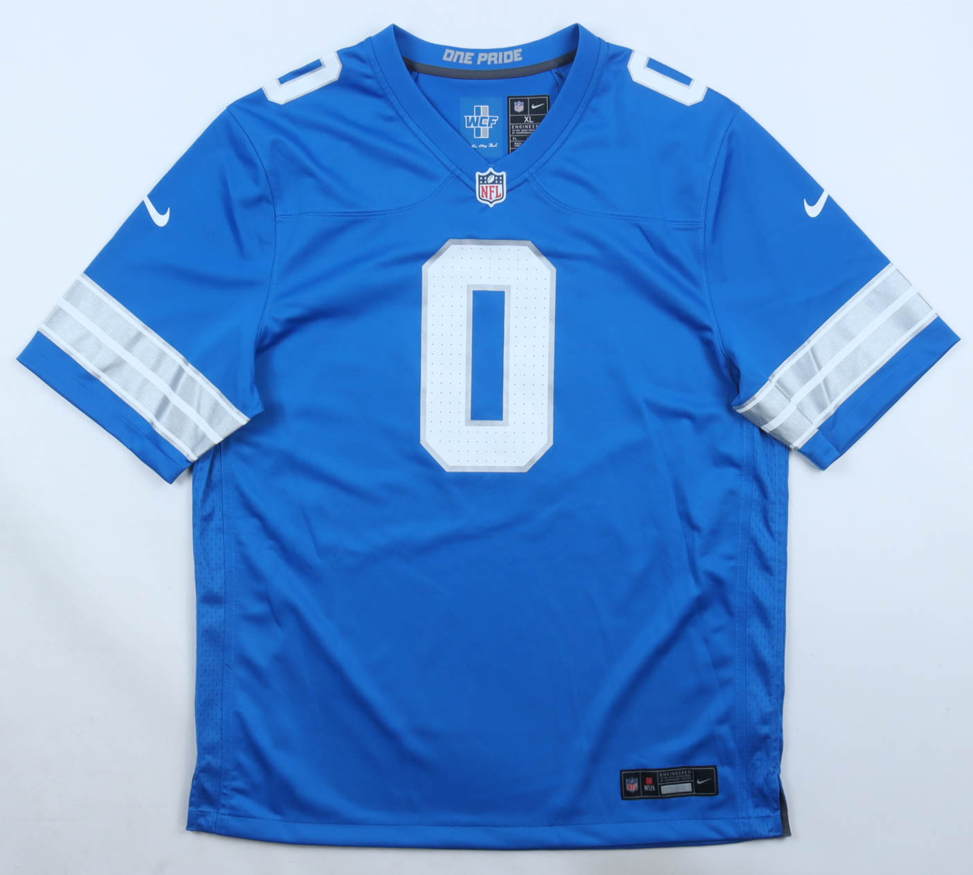 Jahmyr Gibbs Signed Lions Nike Authentic Jersey (Beckett) at PristineAuction.com Jahmyr Gibbs Signed Lions Nike Authentic Jersey (Beckett) at PristineAuction.com