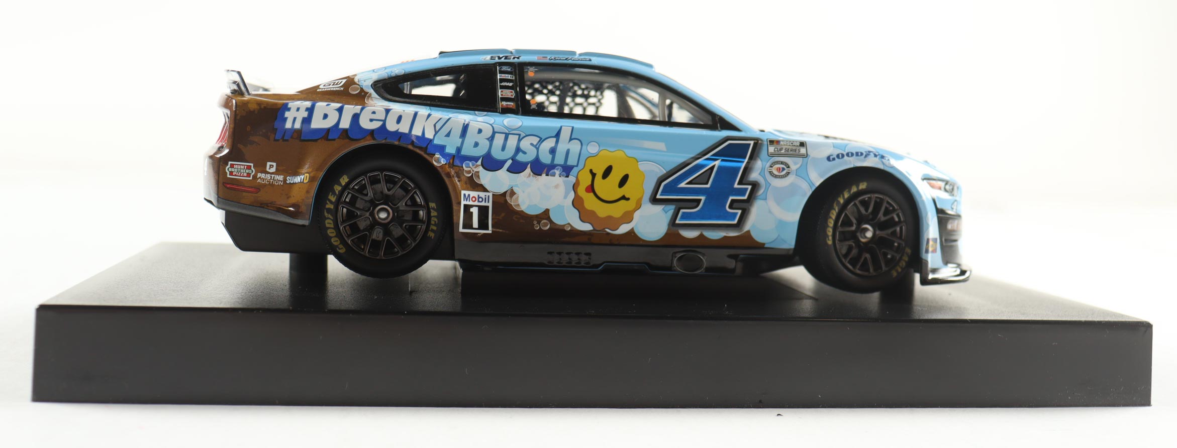 Kevin Harvick Signed 2023 #4 Busch Light Dirt | 1:24 Diecast Car (Harvick COA) at PristineAuction.com Kevin Harvick Signed 2023 #4 Busch Light Dirt | 1:24 Diecast Car (Harvick COA) at PristineAuction.com
