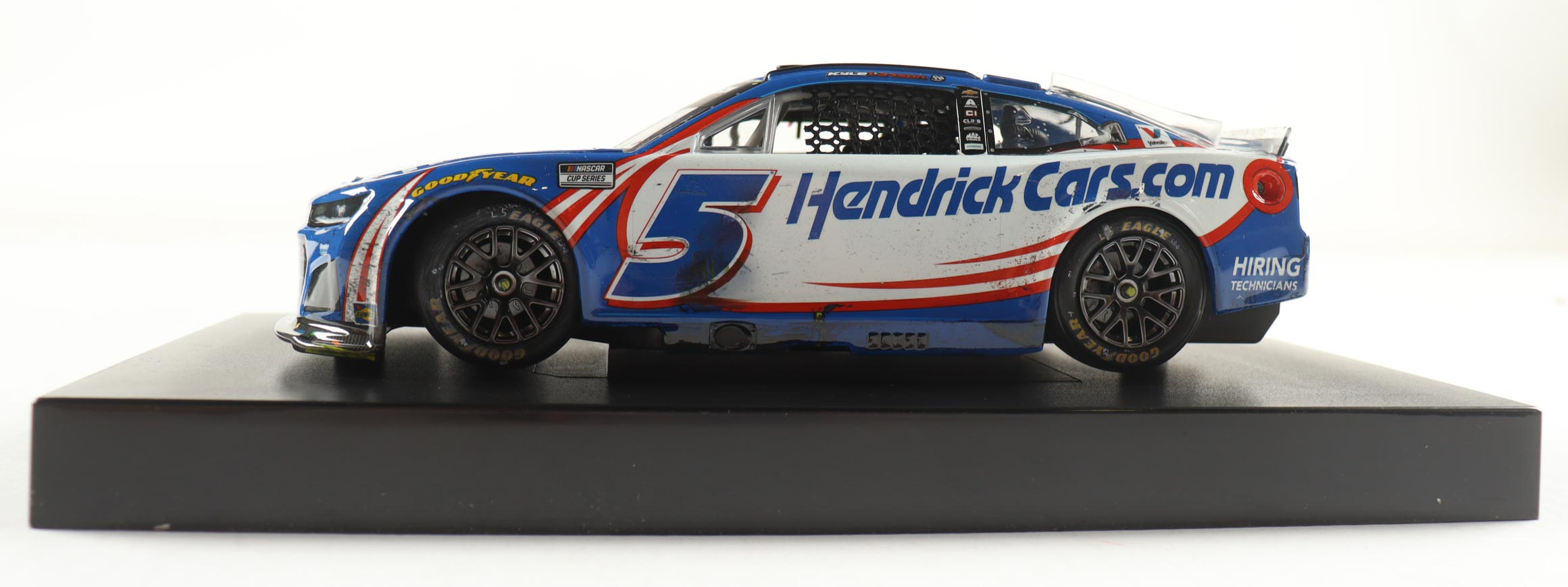 Kyle Larson Signed 2025 #5 HendrickCars.com | Homestead Win | 1:24 Diecast Car (Larson COA) at PristineAuction.com Kyle Larson Signed 2025 #5 HendrickCars.com | Homestead Win | 1:24 Diecast Car (Larson COA) at PristineAuction.com