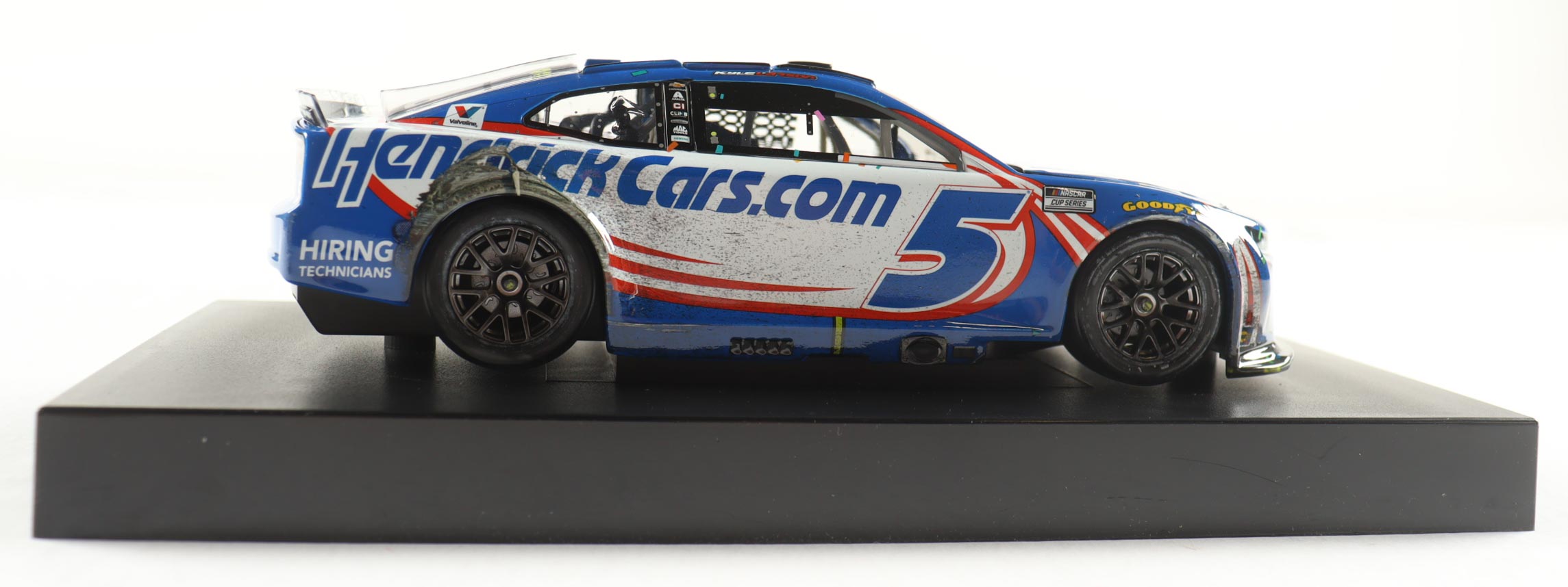 Kyle Larson Signed 2025 #5 HendrickCars.com | Homestead Win | 1:24 Diecast Car (Larson COA) at PristineAuction.com Kyle Larson Signed 2025 #5 HendrickCars.com | Homestead Win | 1:24 Diecast Car (Larson COA) at PristineAuction.com