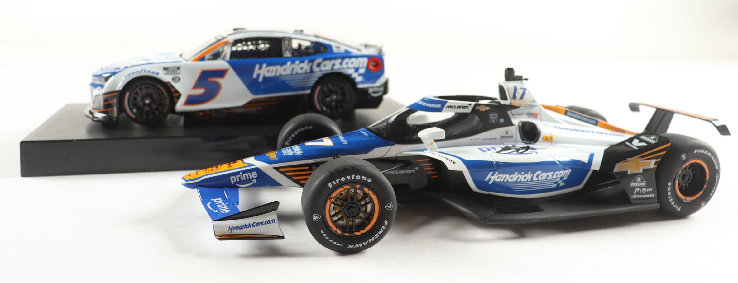 Kyle Larson Signed 2025 H1100 "Coke 600" & "Indy 500" Double | 2-Pack | 1:24/1:18 Diecast Cars (Larson COA) at PristineAuction.com Kyle Larson Signed 2025 H1100 "Coke 600" & "Indy 500" Double | 2-Pack | 1:24/1:18 Diecast Cars (Larson COA) at PristineAuction.com