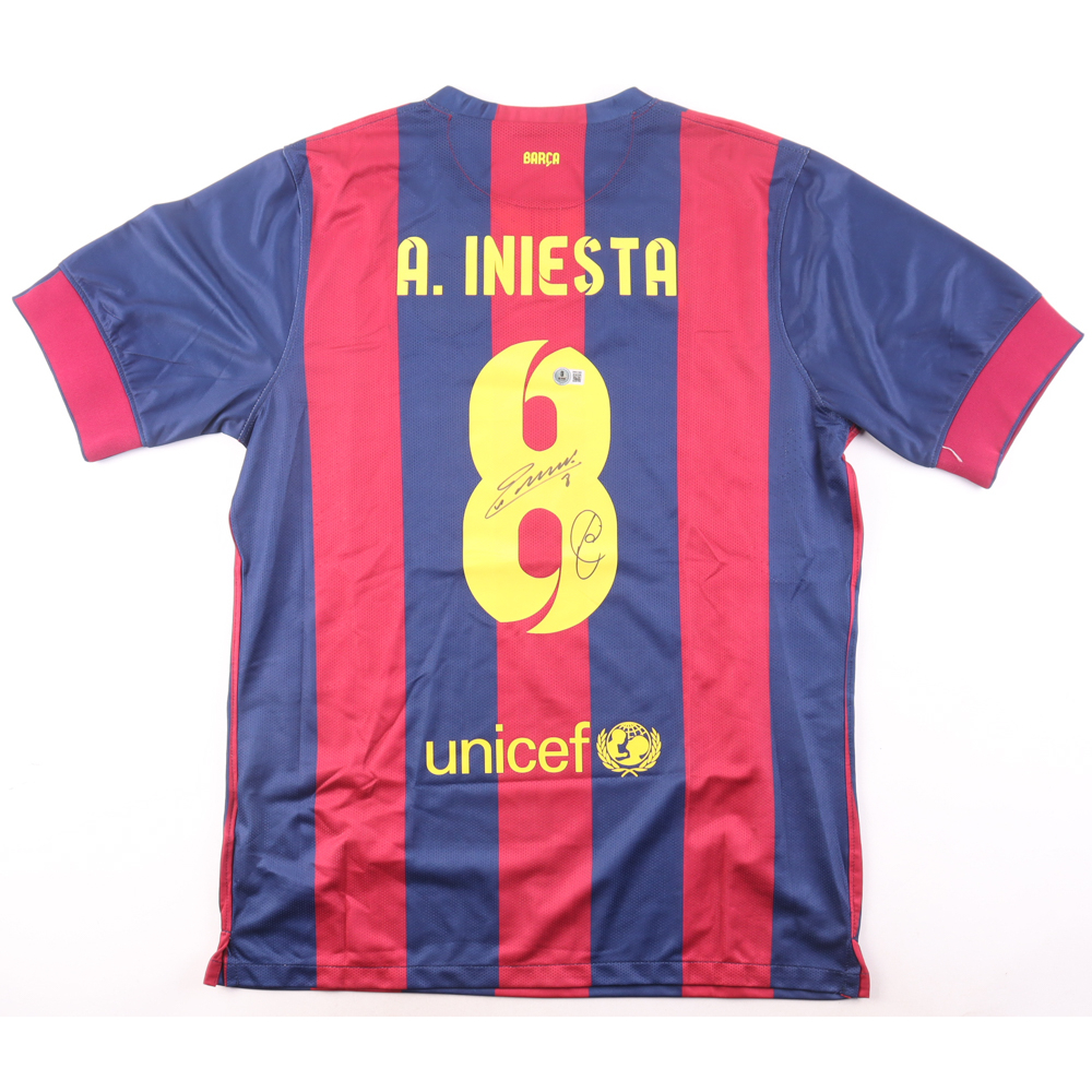 Andres Iniesta & Xavi Hernandez.Signed FC Barcelona Nike Authentic