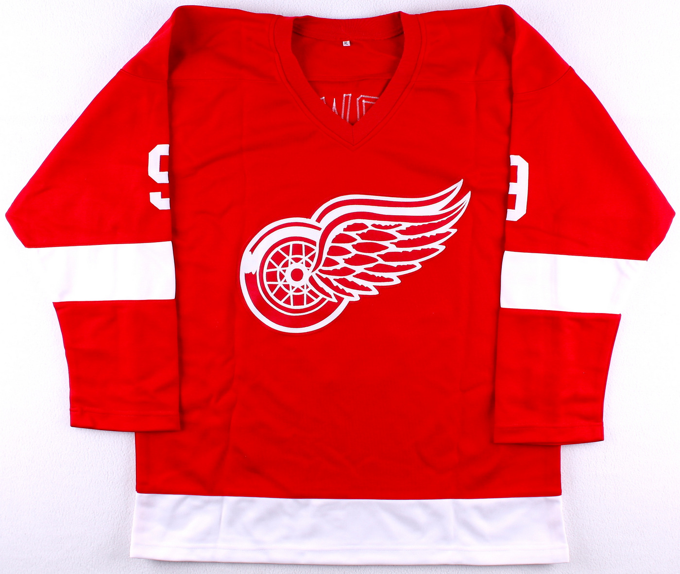 Gordie Howe Signed Red Wings Jersey Inscribed "Mr. Hockey" (PSA COA) at PristineAuction.com Gordie Howe Signed Red Wings Jersey Inscribed "Mr. Hockey" (PSA COA) at PristineAuction.com