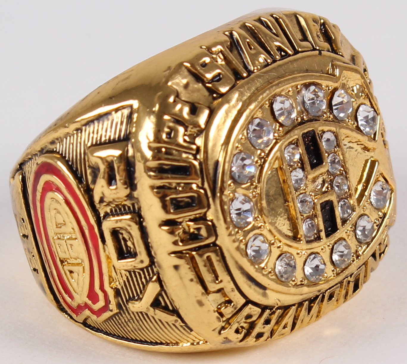 Patrick Roy Montreal Canadiens High Quality Replica 1986 Stanley Cup Championship Ring at PristineAuction.com Patrick Roy Montreal Canadiens High Quality Replica 1986 Stanley Cup Championship Ring at PristineAuction.com