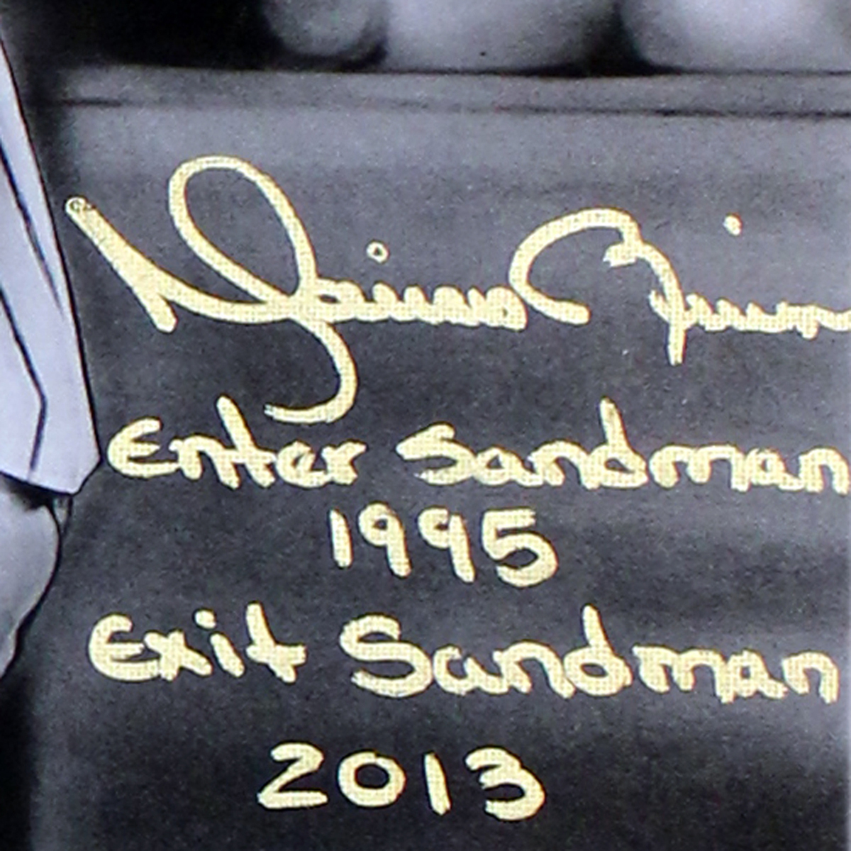 Mariano Rivera Signed 36x24 Canvas Art By Dave Hobrecht Inscribed "Enter Sandman 1995, Exit Sandman 2013" L/E of 10 (Steiner COA) at PristineAuction.com Mariano Rivera Signed 36x24 Canvas Art By Dave Hobrecht Inscribed "Enter Sandman 1995, Exit Sandman 2013" L/E of 10 (Steiner COA) at PristineAuction.com