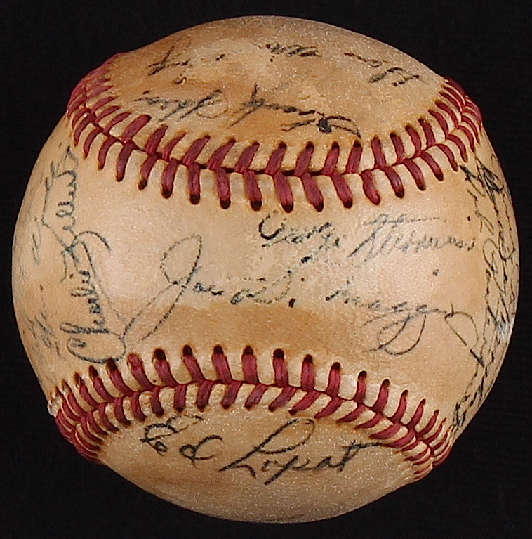 1949 World Series Champion New York Yankees Team-Signed OAL Baseball with (29) Signatures including Phil Rizzuto, Eddie Lopat, Charlie Keller, Cliff Mapes, Hank Bauer, Allie Reynolds, Bob Porterfield (JSA LOA) at PristineAuction.com 1949 World Series Champion New York Yankees Team-Signed OAL Baseball with (29) Signatures including Phil Rizzuto, Eddie Lopat, Charlie Keller, Cliff Mapes, Hank Bauer, Allie Reynolds, Bob Porterfield (JSA LOA) at PristineAuction.com