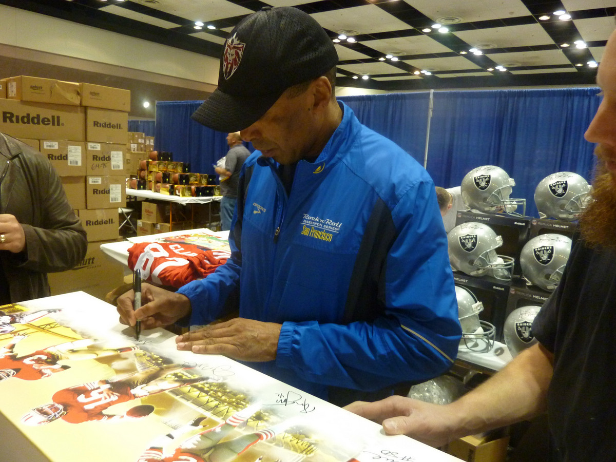 49ers Legends 14x48 "Dynasty" Canvas Signed by (6) with Joe Montana, Jerry Rice, Roger Craig, Ronnie Lott, John Taylor & Dwight Clark (Player Holograms & JSA COA) at PristineAuction.com 49ers Legends 14x48 "Dynasty" Canvas Signed by (6) with Joe Montana, Jerry Rice, Roger Craig, Ronnie Lott, John Taylor & Dwight Clark (Player Holograms & JSA COA) at PristineAuction.com