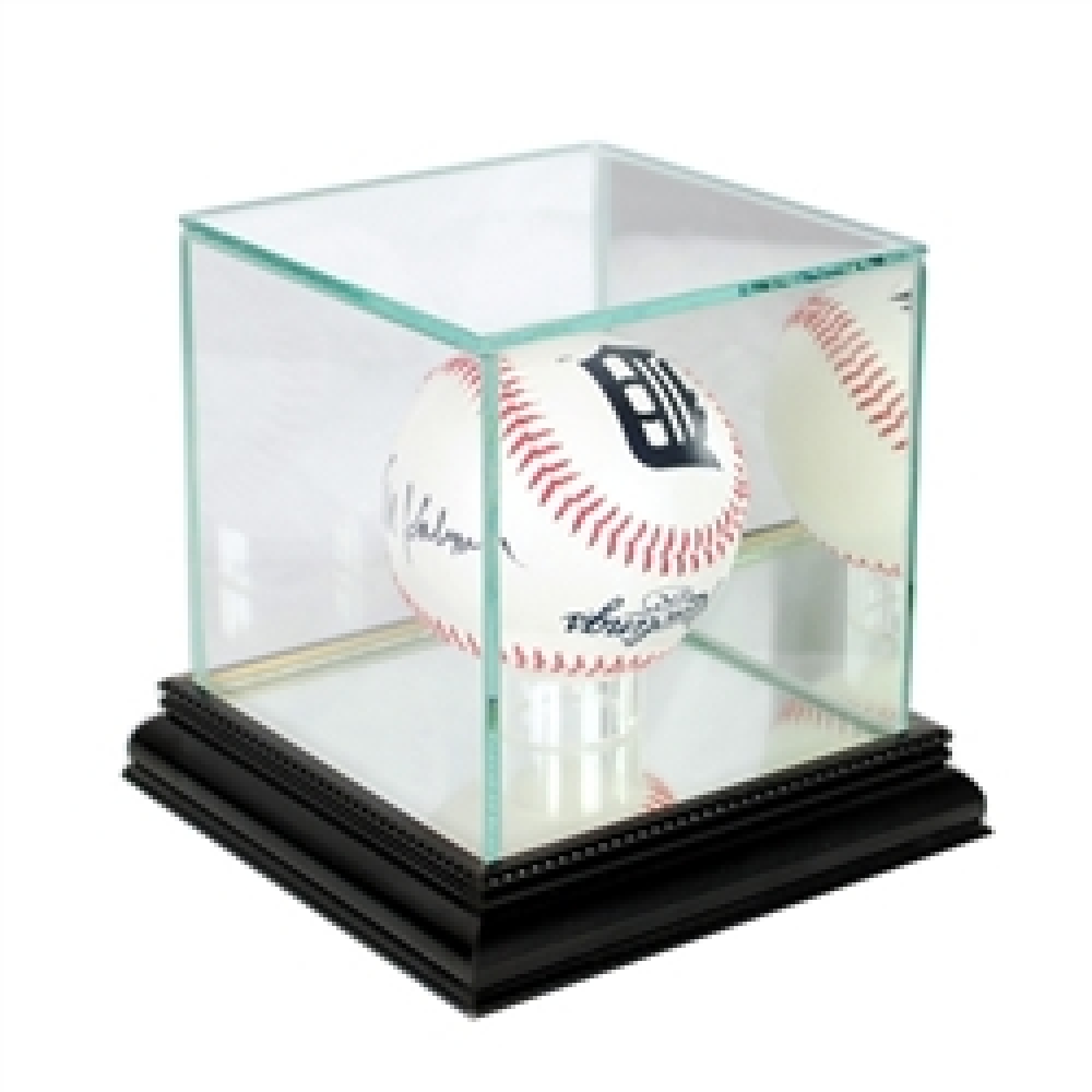 Premium Single Baseball Glass Display Case with Mirrored Black Wood Base & Mirrored Back (New) at PristineAuction.com Premium Single Baseball Glass Display Case with Mirrored Black Wood Base & Mirrored Back (New) at PristineAuction.com