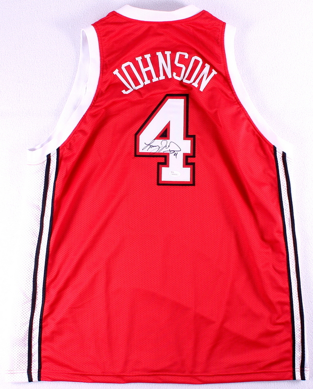 Larry Johnson Signed UNLV Rebels Jersey (JSA COA) at PristineAuction.com Larry Johnson Signed UNLV Rebels Jersey (JSA COA) at PristineAuction.com
