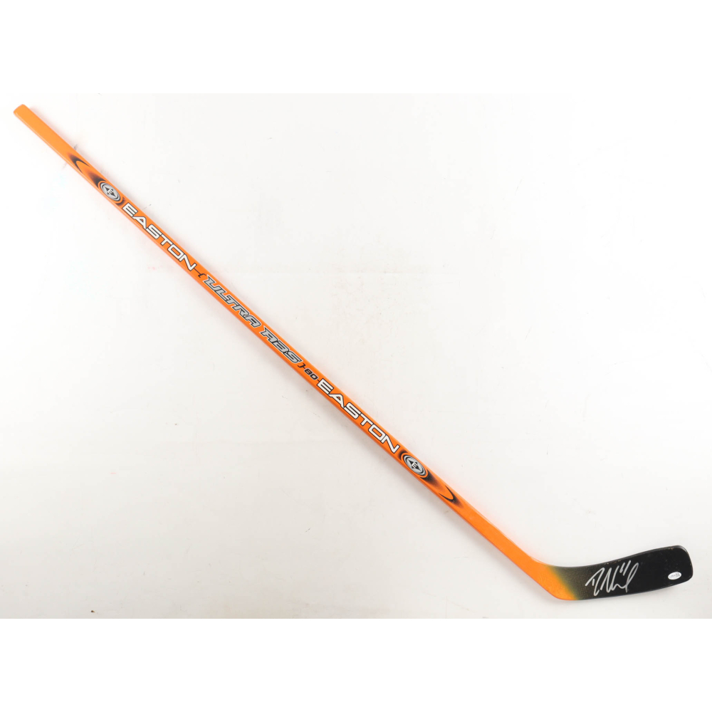 Sticks Drawin Rick Nash Signed Easton Hockey Stick (JSA) | Pristine Auction