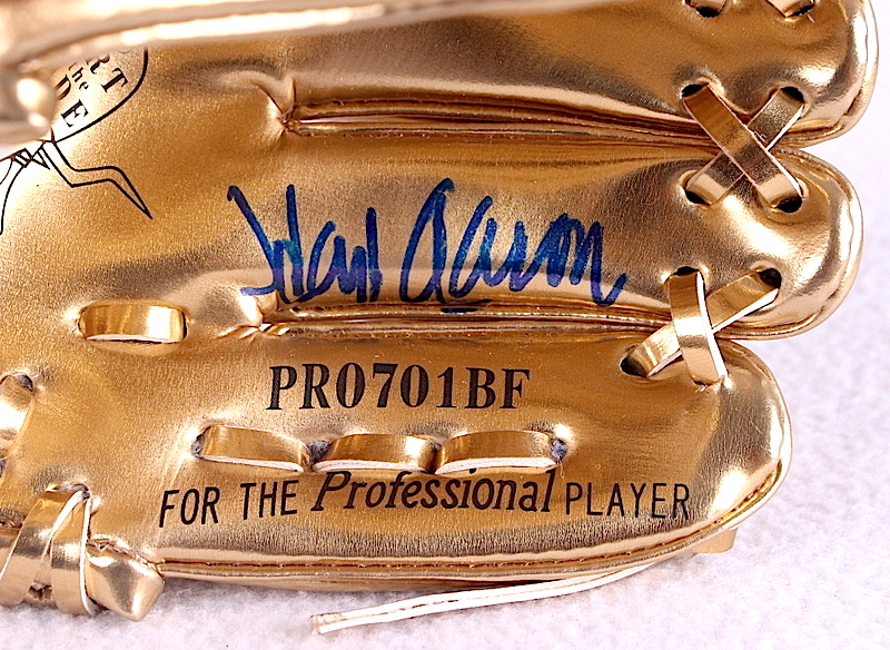 Hank Aaron Signed Rawlings Gold Glove Mini-Baseball Glove with Display Case (JSA COA) at PristineAuction.com Hank Aaron Signed Rawlings Gold Glove Mini-Baseball Glove with Display Case (JSA COA) at PristineAuction.com