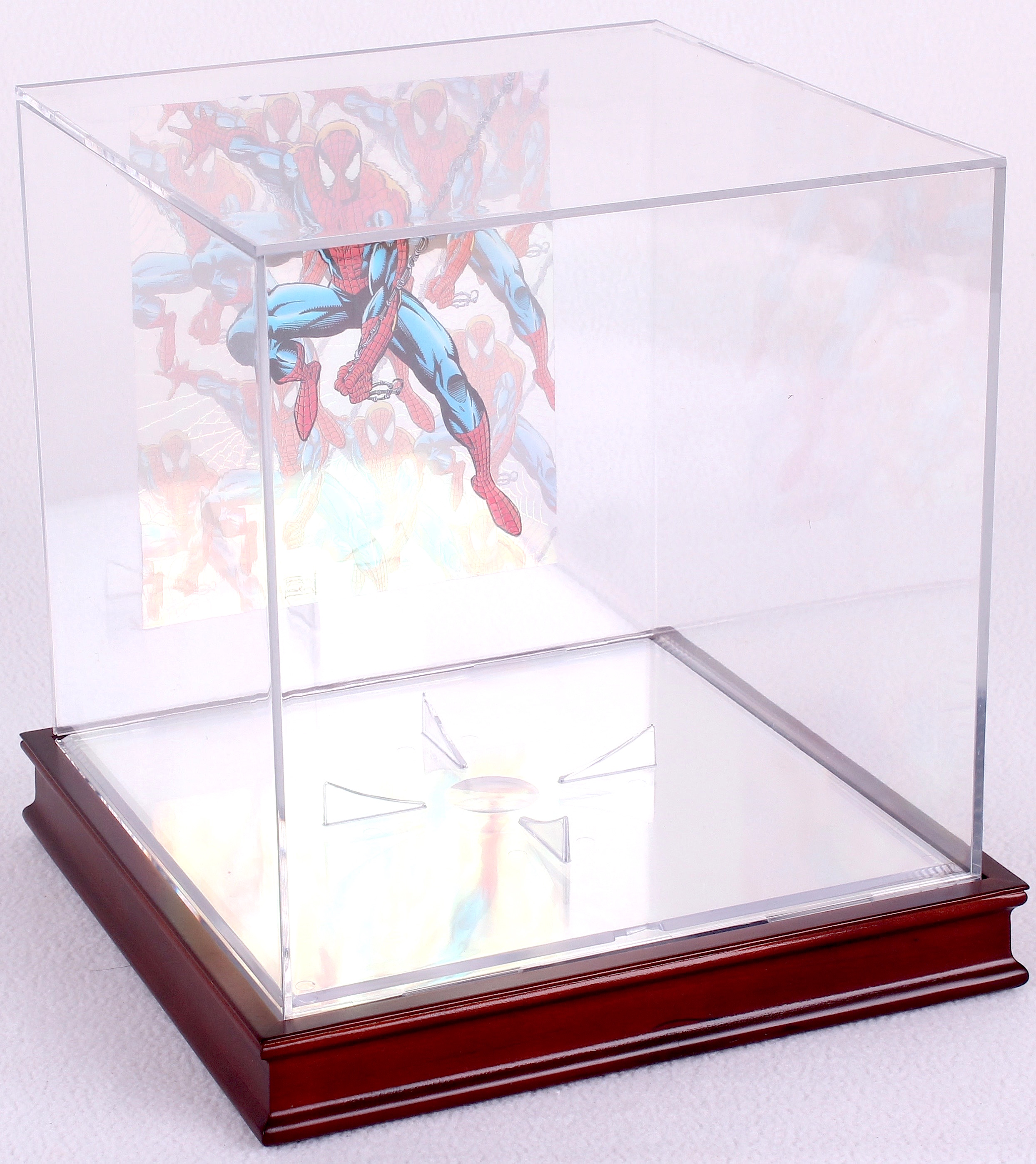 Stan Lee Signed "Spider-Man" Marvel Full-Size Mask in High Quality Display Case (PSA COA) at PristineAuction.com Stan Lee Signed "Spider-Man" Marvel Full-Size Mask in High Quality Display Case (PSA COA) at PristineAuction.com