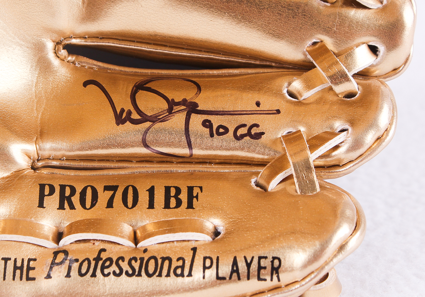 Mark McGwire Signed Rawlings Gold Glove Mini-Baseball Glove Inscribed "90 GG" (PSA COA) at PristineAuction.com Mark McGwire Signed Rawlings Gold Glove Mini-Baseball Glove Inscribed "90 GG" (PSA COA) at PristineAuction.com